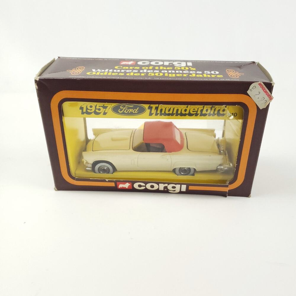 Vintage Corgi 1957 Ford Thunderbird Diecast Model Car 810 Great Britain Boxed